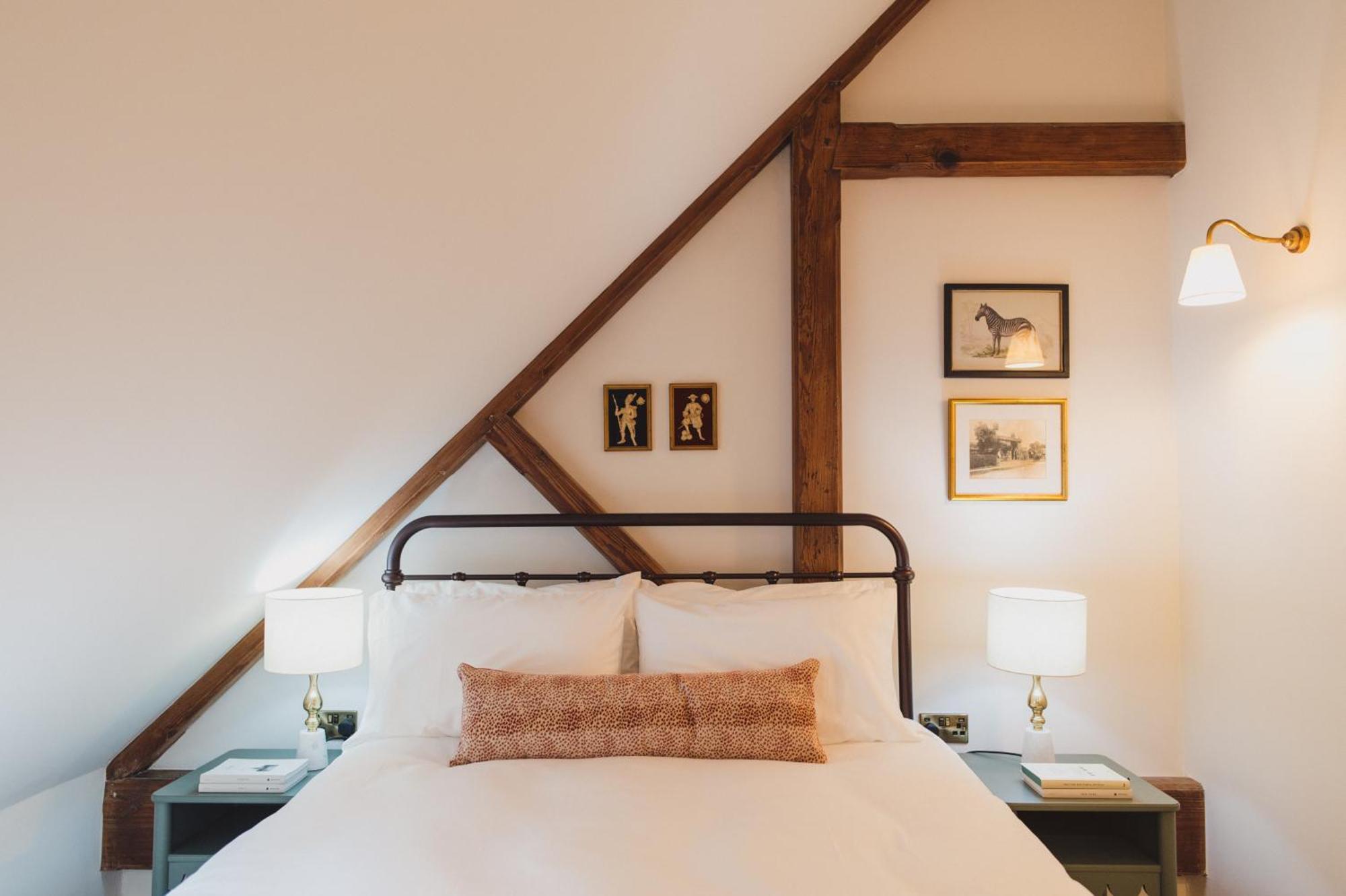 Buckingham Mews_Stone Cottage 4 布罗德斯泰 外观 照片